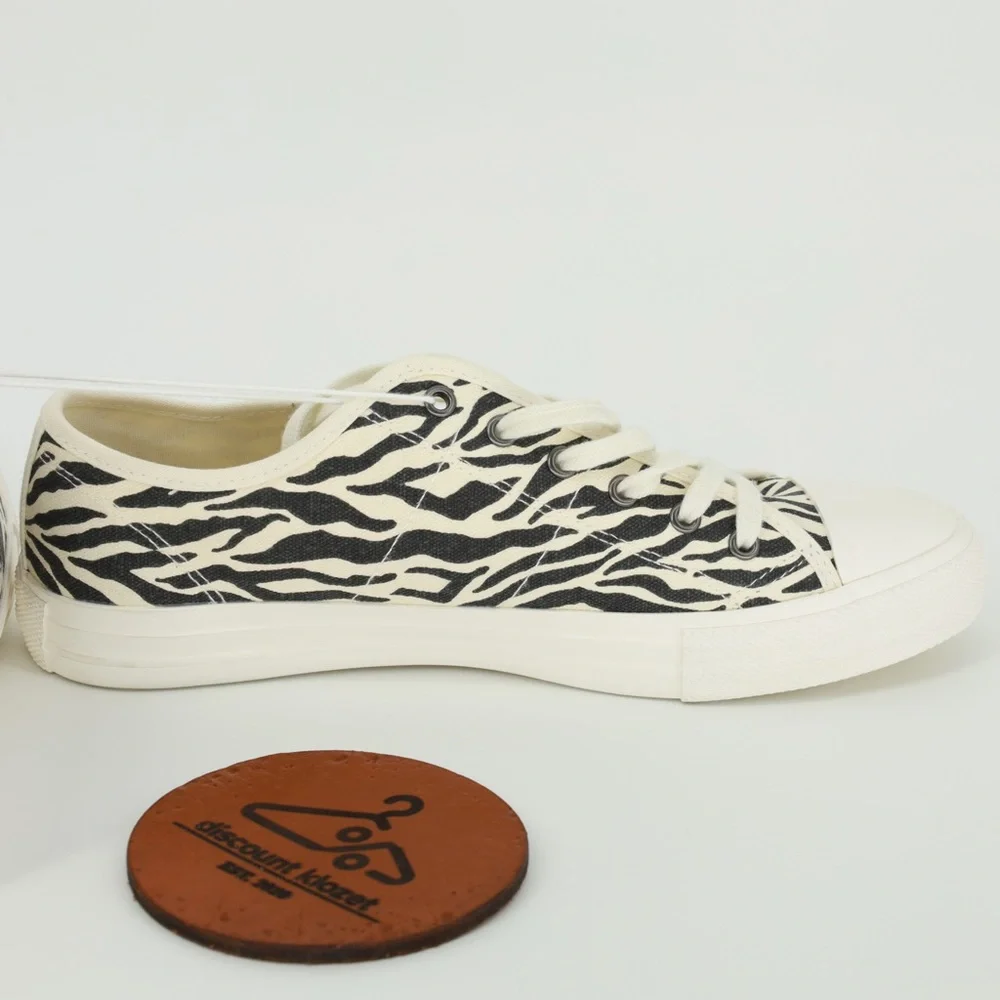 American Eagle Zebra Print‎ Canvas Low Top Sneakers Lace Up Shoes Size 9 NWOB